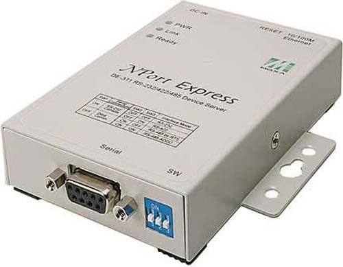 Медиаконвертер MOXA NPort DE-311 RS-232/422/485 в Ethernet